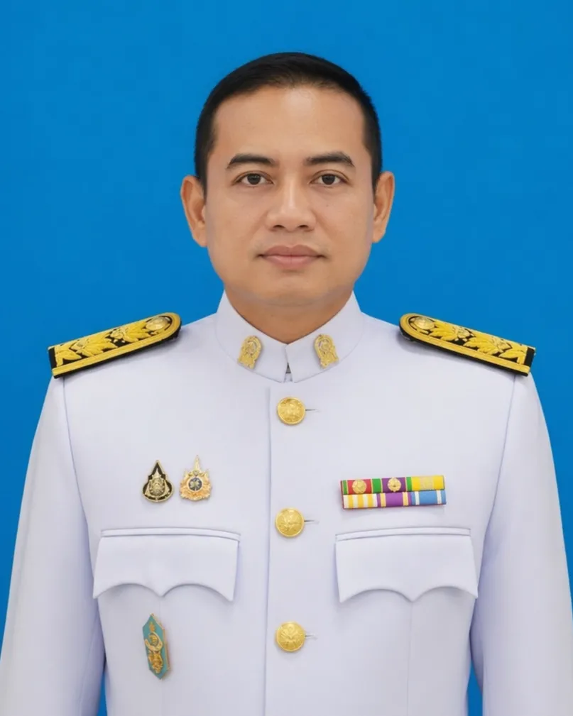 นายสุริยา สุนาอาจ